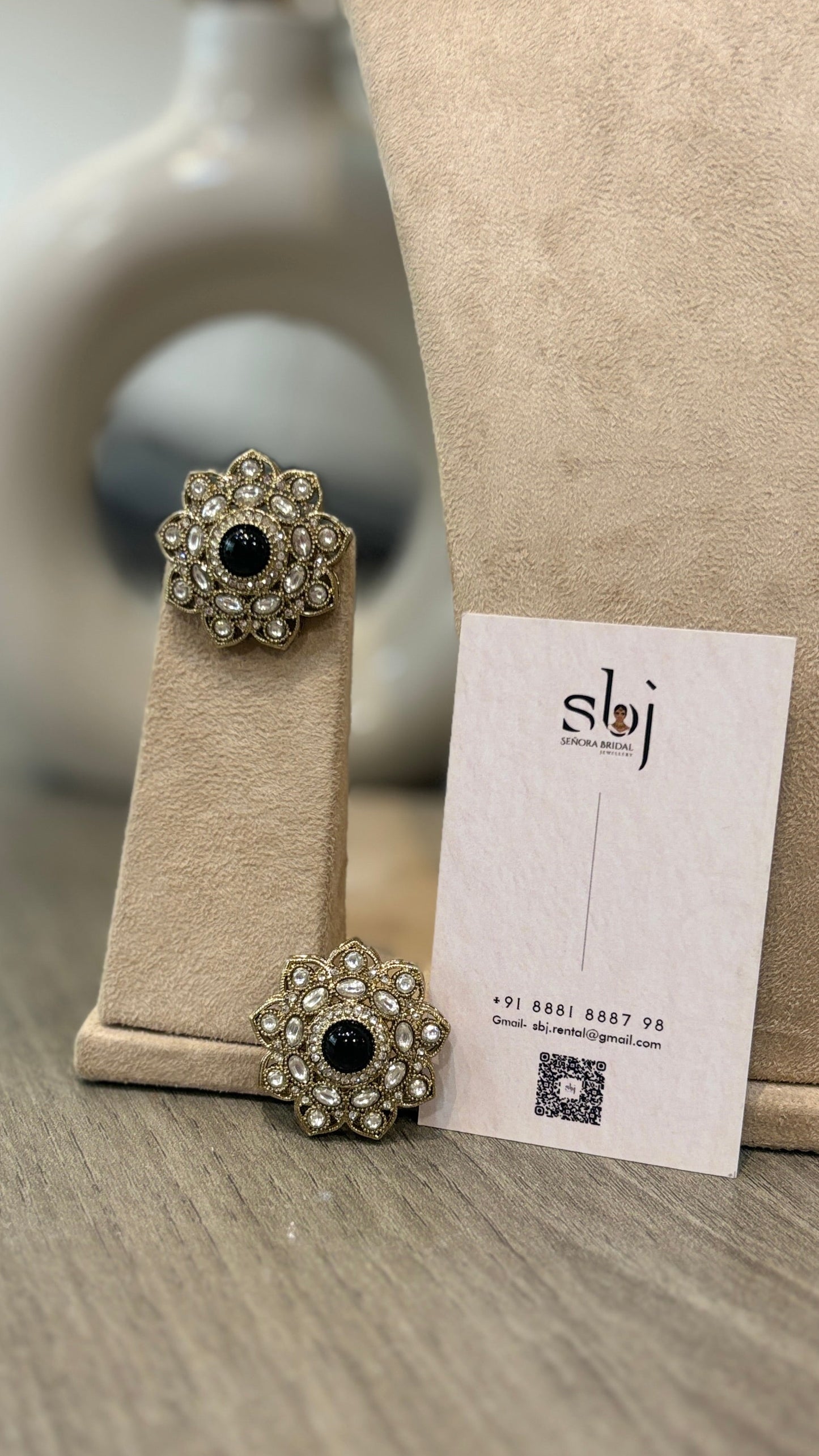 Antique Gold Finish Black Kundan Floral Statement Stud Earrings