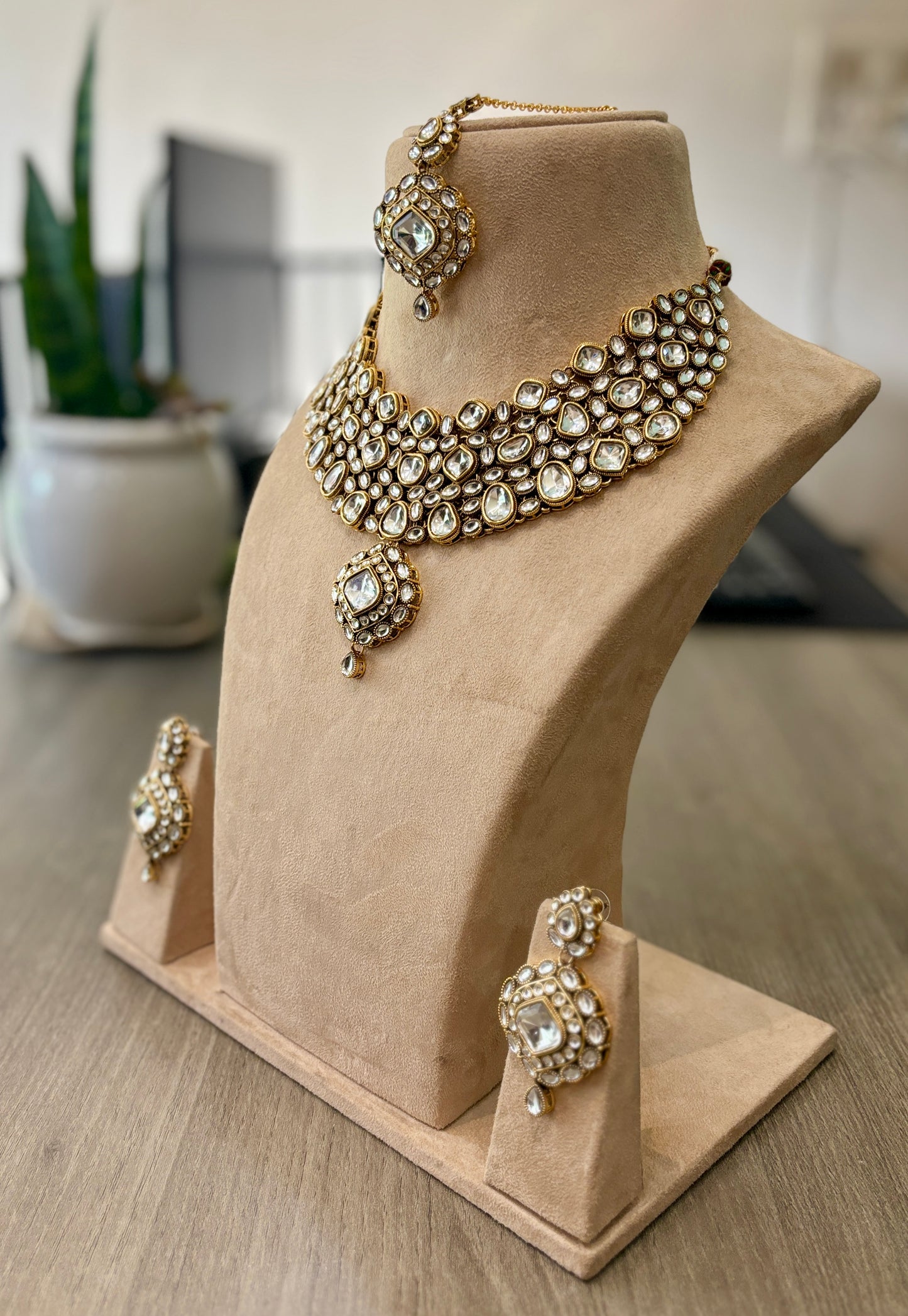 Grand Polki Kundan Bridal Choker Set