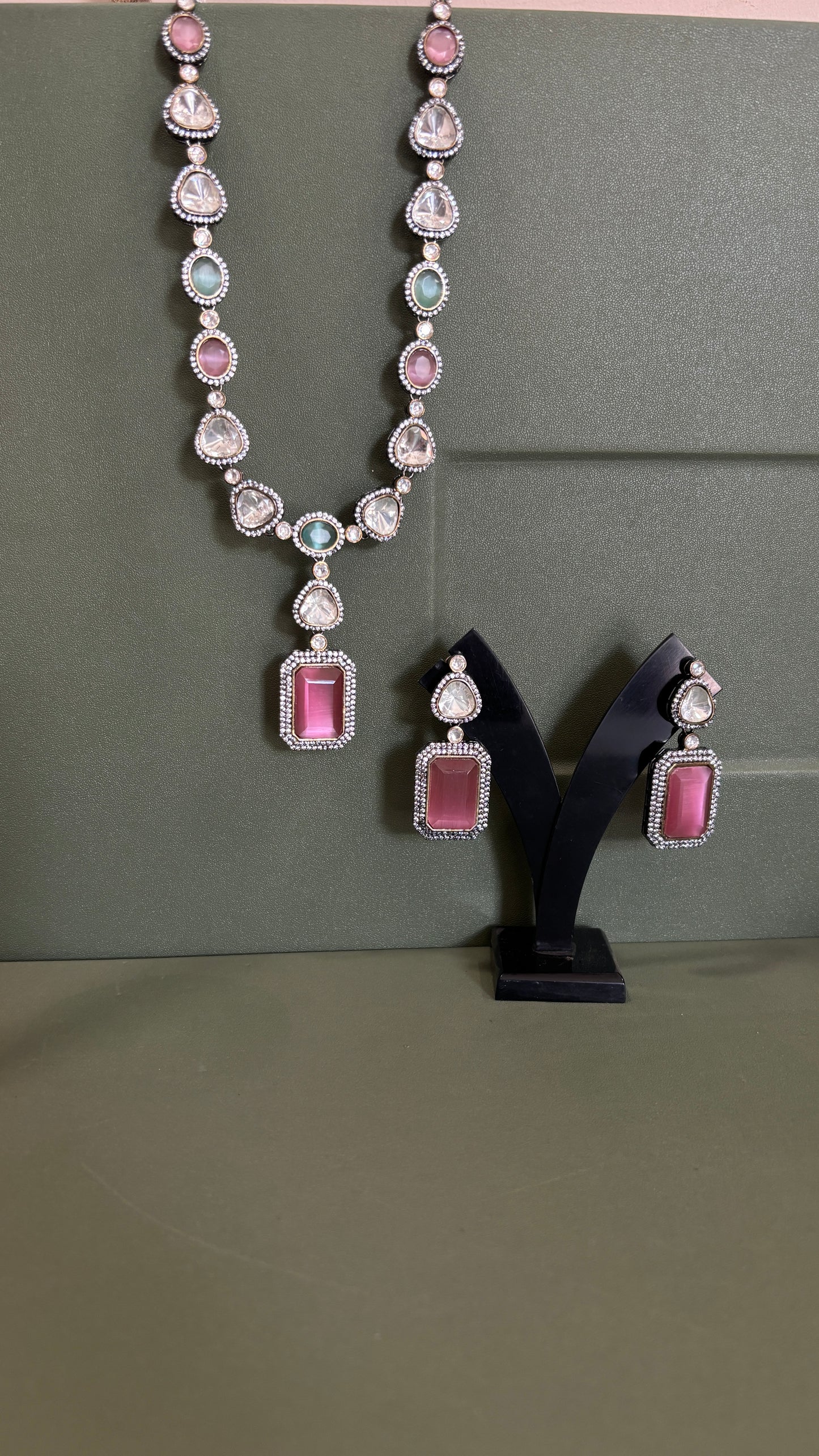 Rosé Elegance Pastel AD Necklace Set