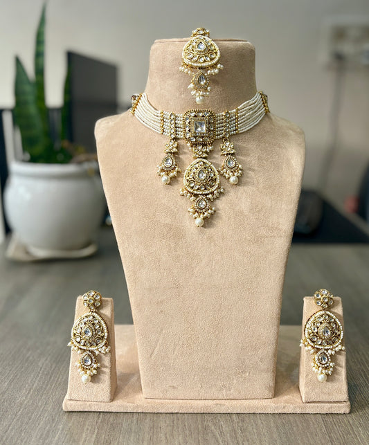 Majestic Kundan Pearl Layered Choker Set
