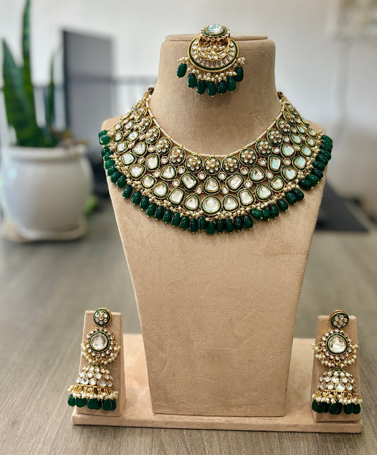 Royal Kundan & Emerald Green Bridal Jewelery Set