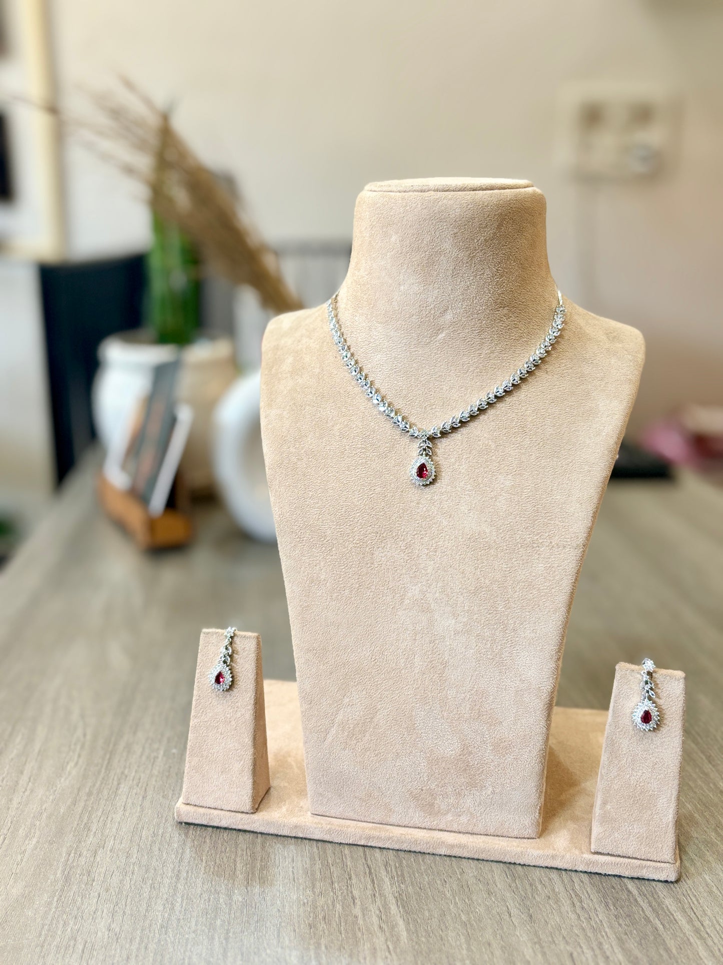 Ruby Teardrop Minimal Diamond Set