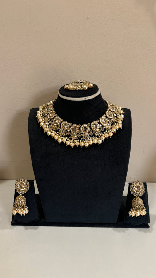 Elegant Kundan & Pearl Bridal Choker Set