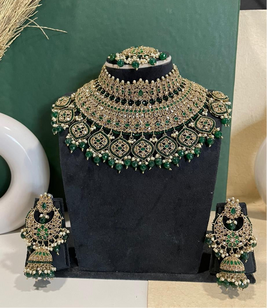 Majestic Emerald Filigree Kundan Bridal Choker Set