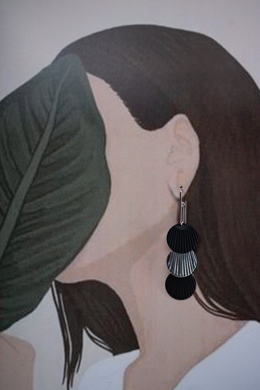 Black-Silver Pleated Earrings