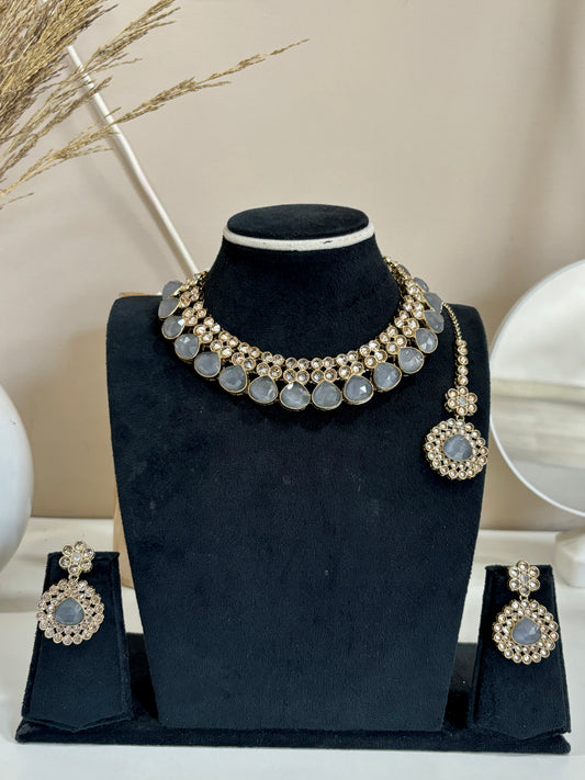 Elegant Grey Stone Kundan Choker Set with Earrings & Maang Tikka