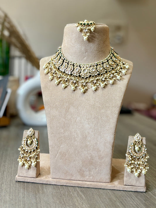 Royal Pearl Drop Kundan Choker Necklace Set