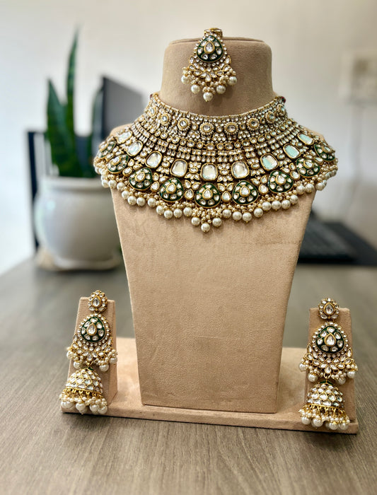 Regal Emerald Kundan Bridal Choker Set